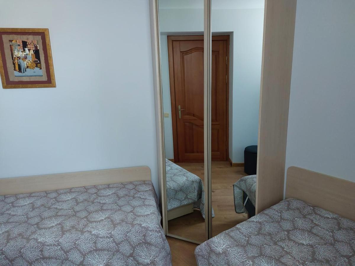 Rezos Apartments Juodkrantė Extérieur photo